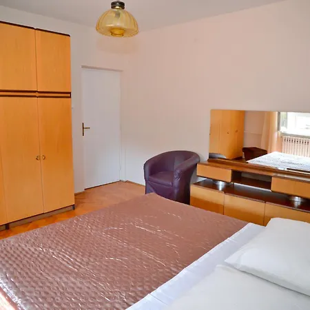 And Antonio זאדאר