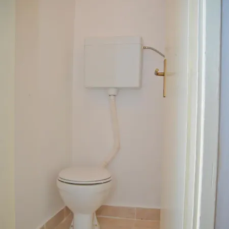 דירה And Antonio