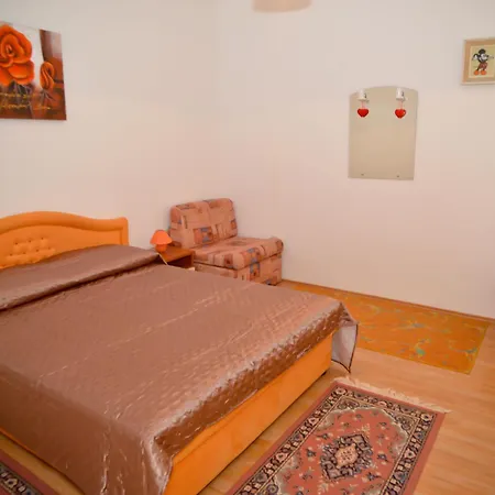 And Antonio דירה זאדאר