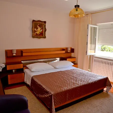 And Antonio דירה