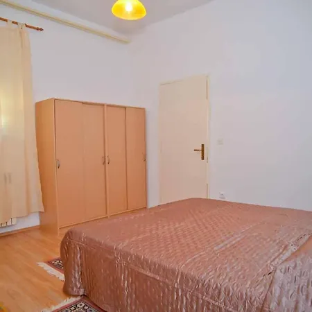 And Antonio Apartment