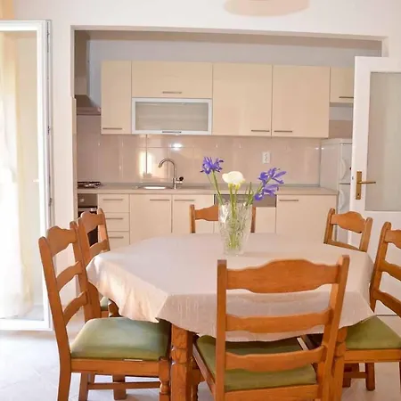 And Antonio Apartamento