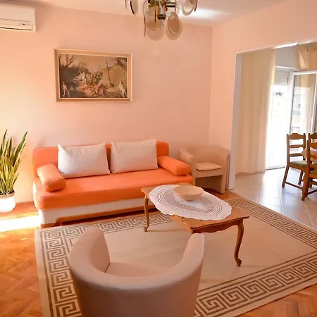 דירה And Antonio זאדאר