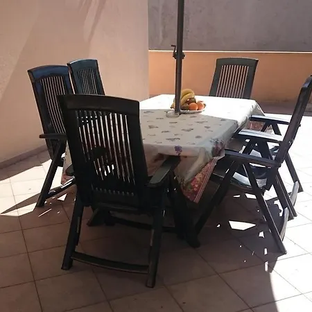 And Antonio * זאדאר