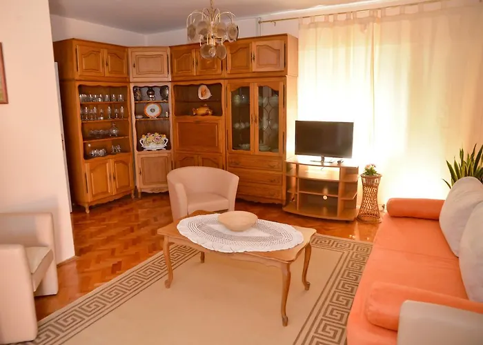 Apartmán And Antonio